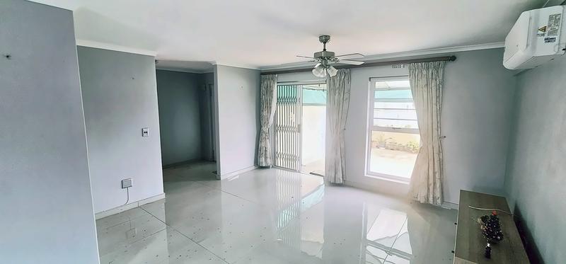 3 Bedroom Property for Sale in Table View Western Cape